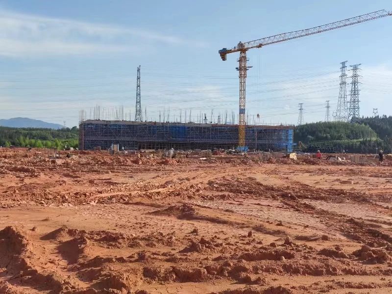 易順建工加速三和循環(huán)經濟產業(yè)園建設:標準化廠房雛形顯現